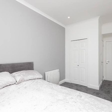 City Centre 2 Bedroom Flat 珀斯 外观 照片